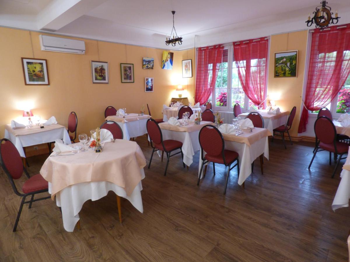 Le Chalet De La Foret Hotel 3 Etoiles Et Restaurant В'єрзон Екстер'єр фото
